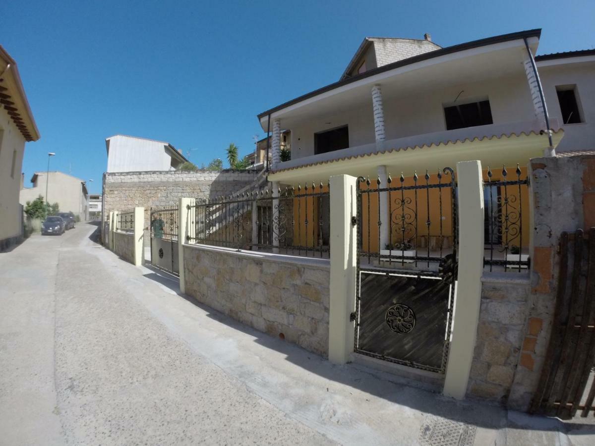 Naracauli Bed and Breakfast Magazzini  Buitenkant foto